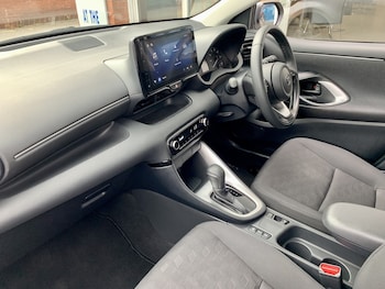 Used Toyota Yaris 2025 for sale - 79073669: Photo