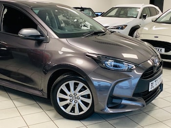 Used Toyota Yaris 2023 for sale - 77844680: Photo