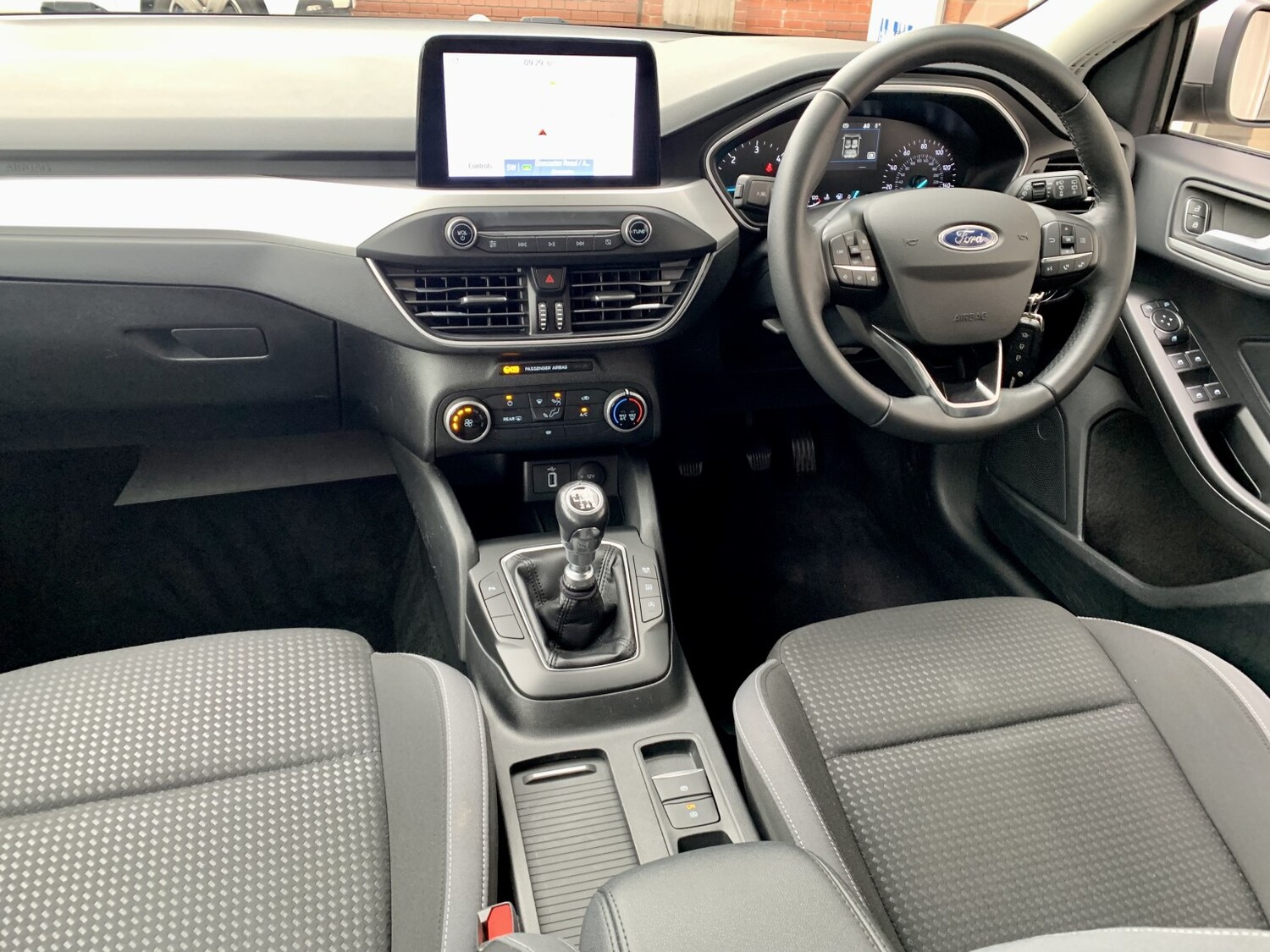 Used Ford Focus 2020 for sale - 77844932: Photo 11