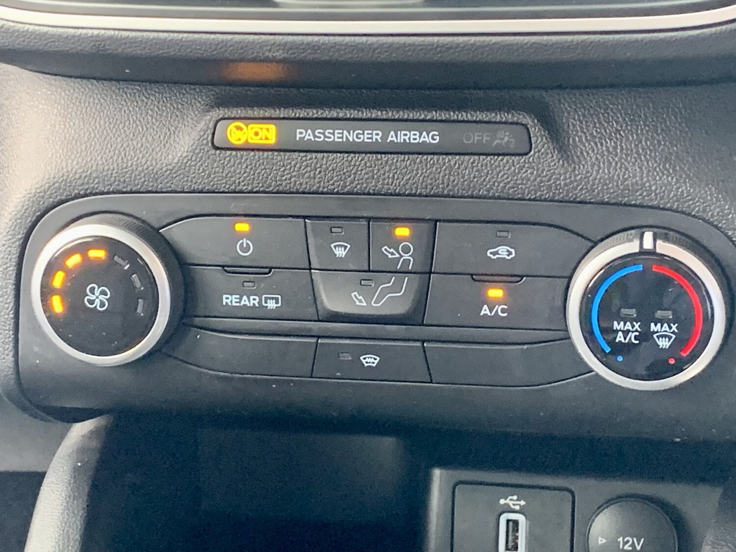 Used Ford Focus 2020 for sale - 77844932: Photo 19