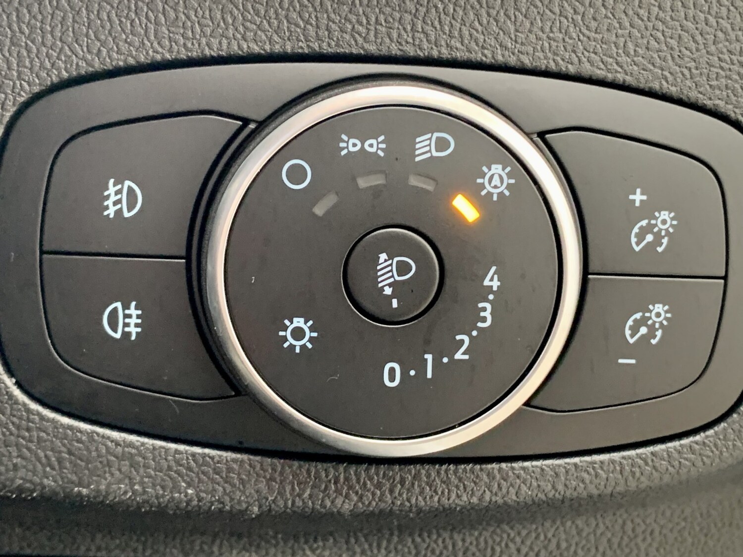 Used Ford Focus 2020 for sale - 77844932: Photo 21