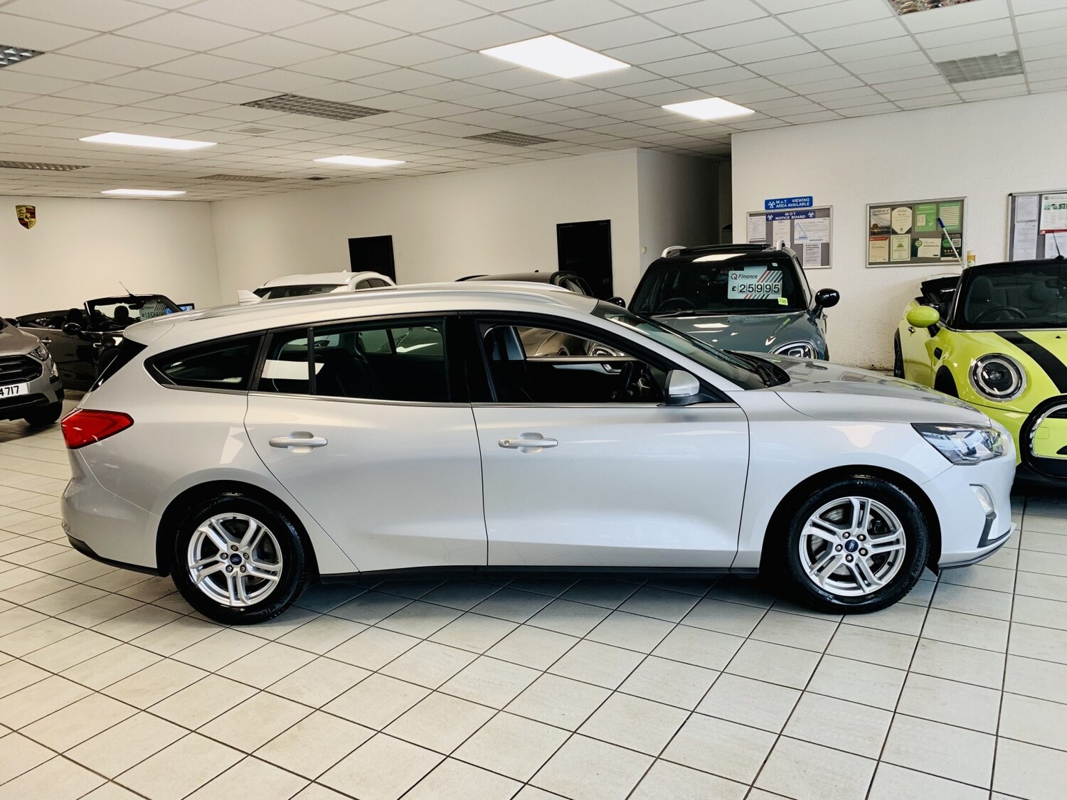 Used Ford Focus 2020 for sale - 77844932: Photo 6