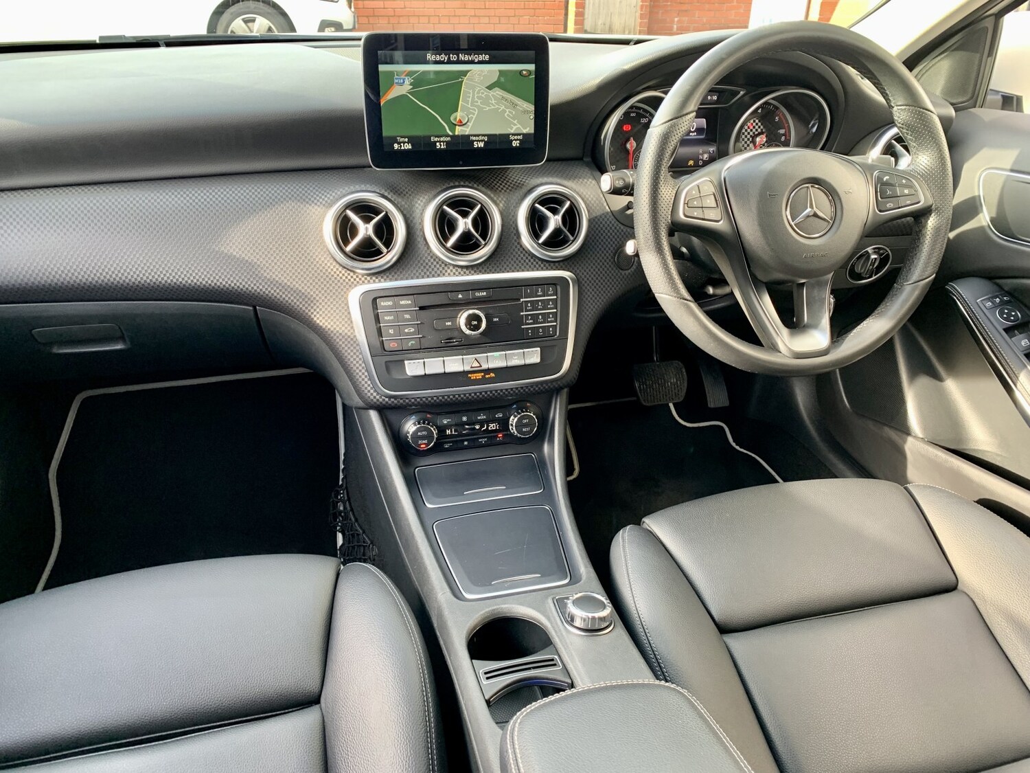 Used Mercedes-Benz A-Class 2017 for sale - 77844875: Photo 12