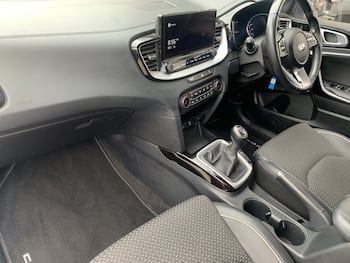Used Kia Ceed 2022 for sale - 79620562: Photo