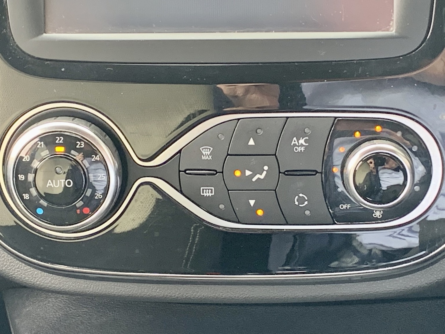 Used Renault Captur 2018 for sale - 78145903: Photo 18