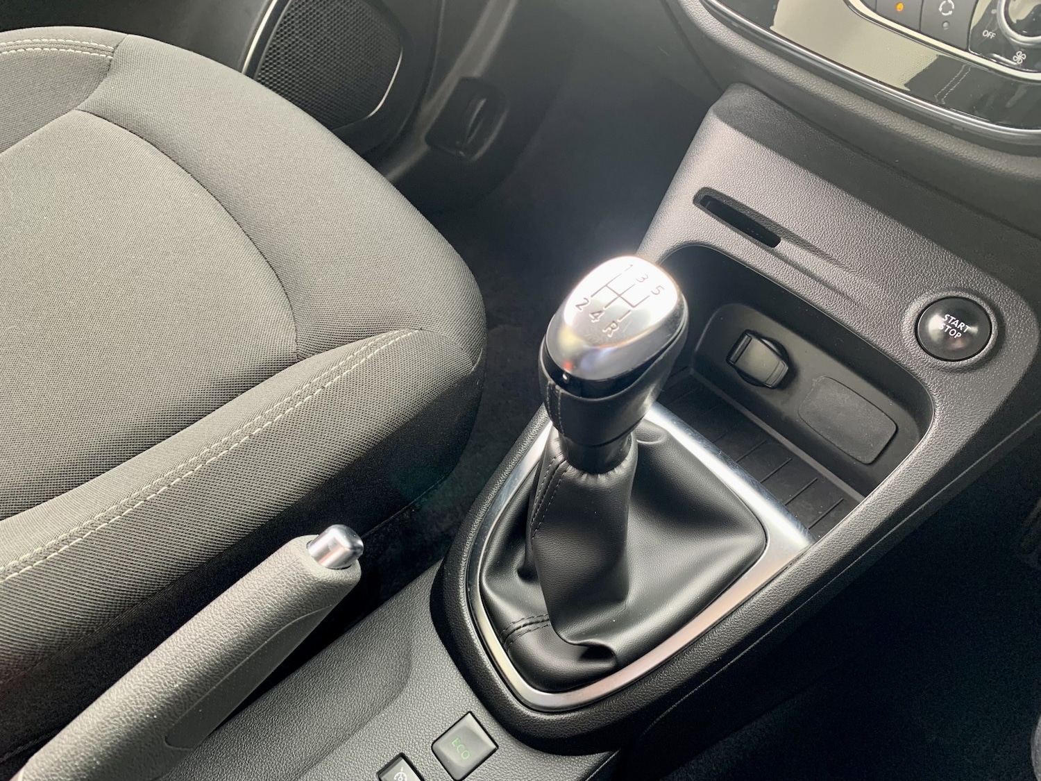 Used Renault Captur 2018 for sale - 78145903: Photo 19