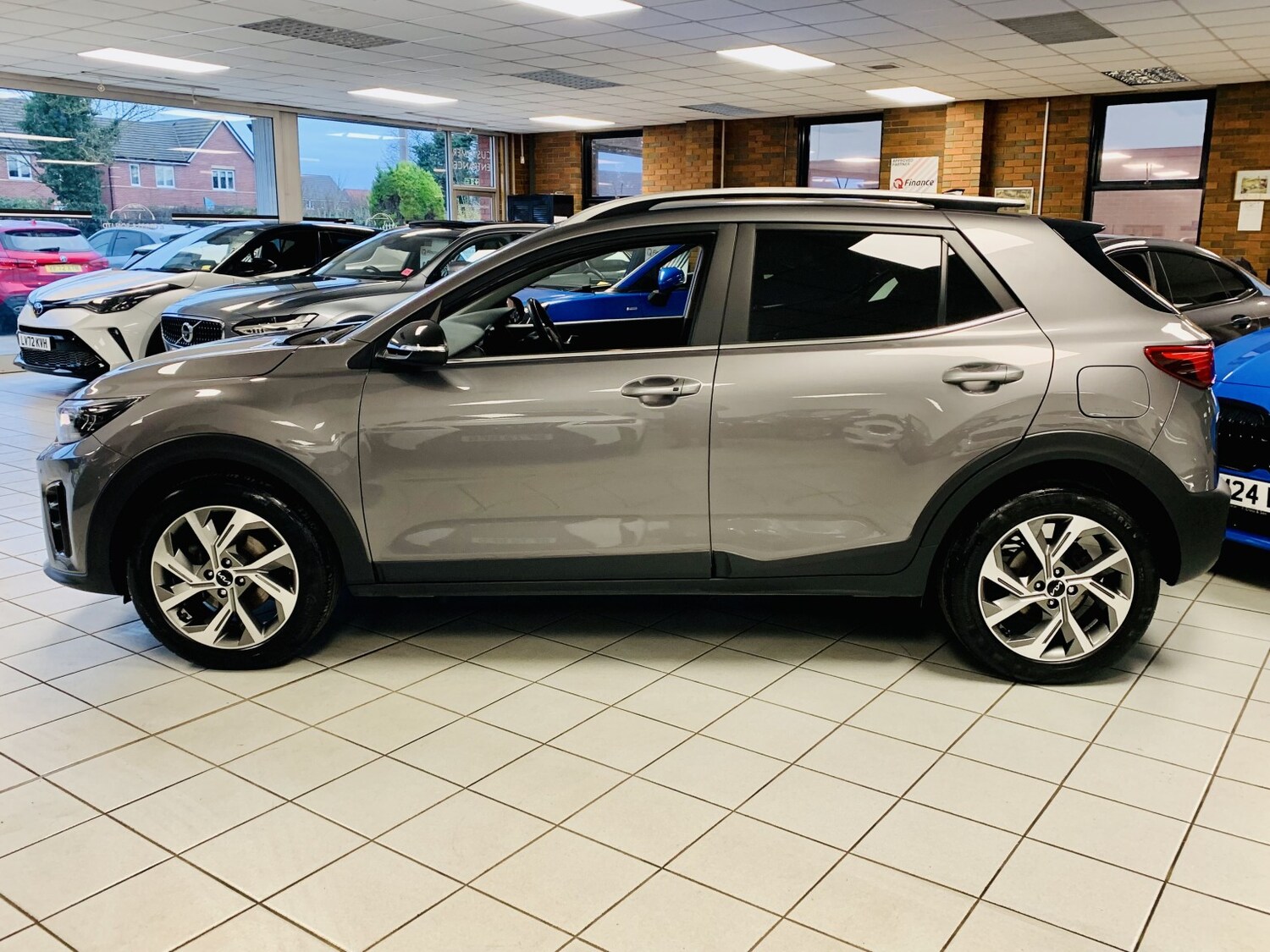 Used Kia Stonic 2024 for sale - 77844958: Photo 10