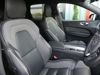 Used Volvo XC60 2025 for sale - 77926294: Photo