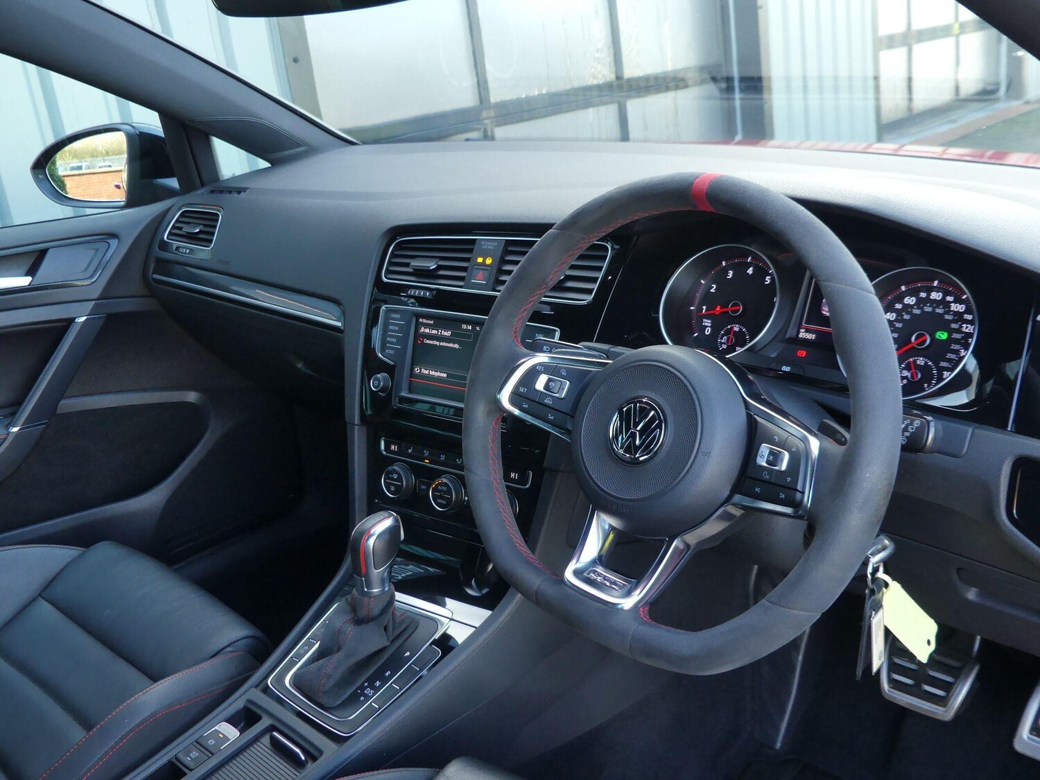 Used Volkswagen Golf 2017 for sale - 77344265: Photo 12