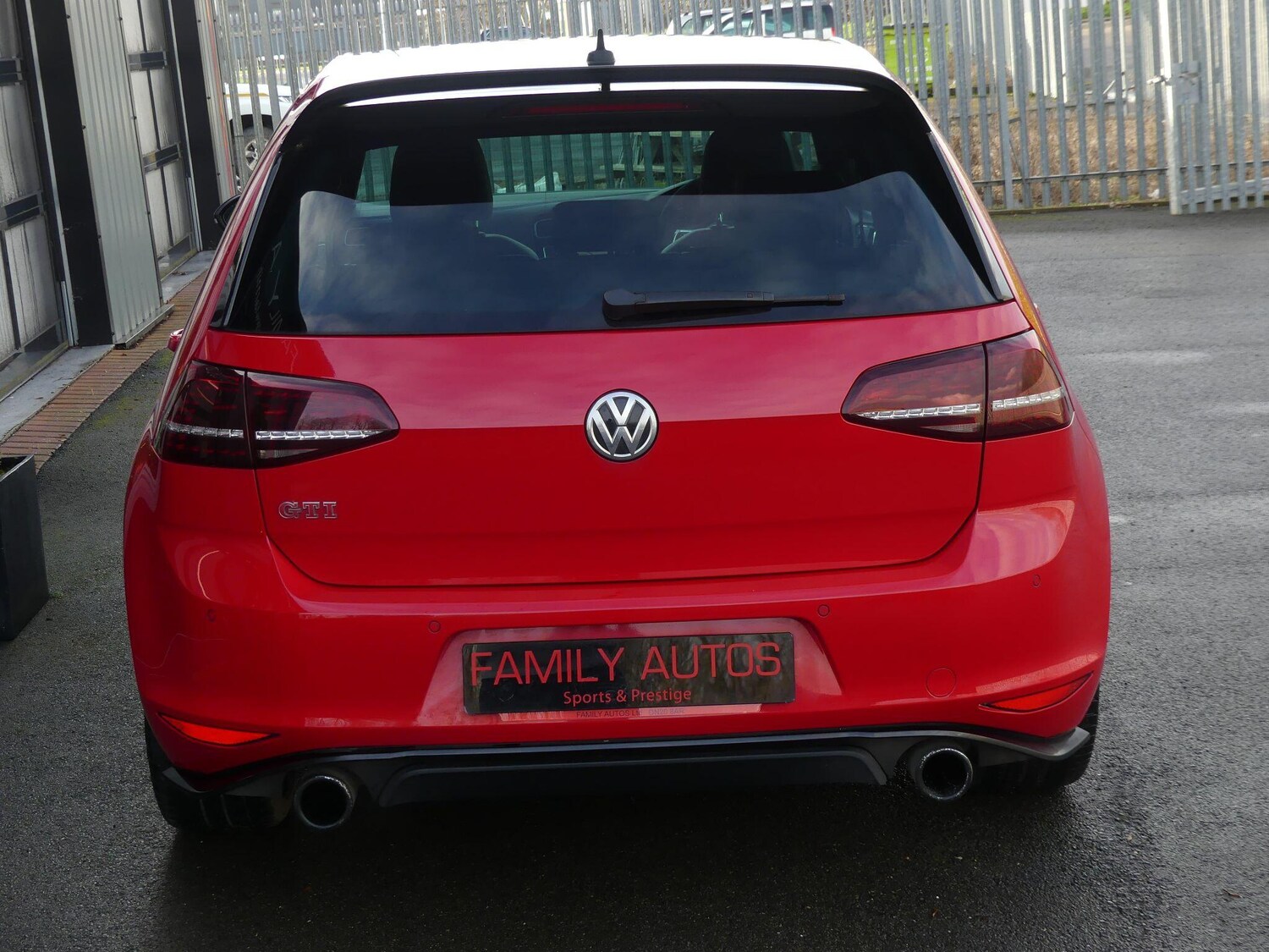 Used Volkswagen Golf 2017 for sale - 77344265: Photo 9