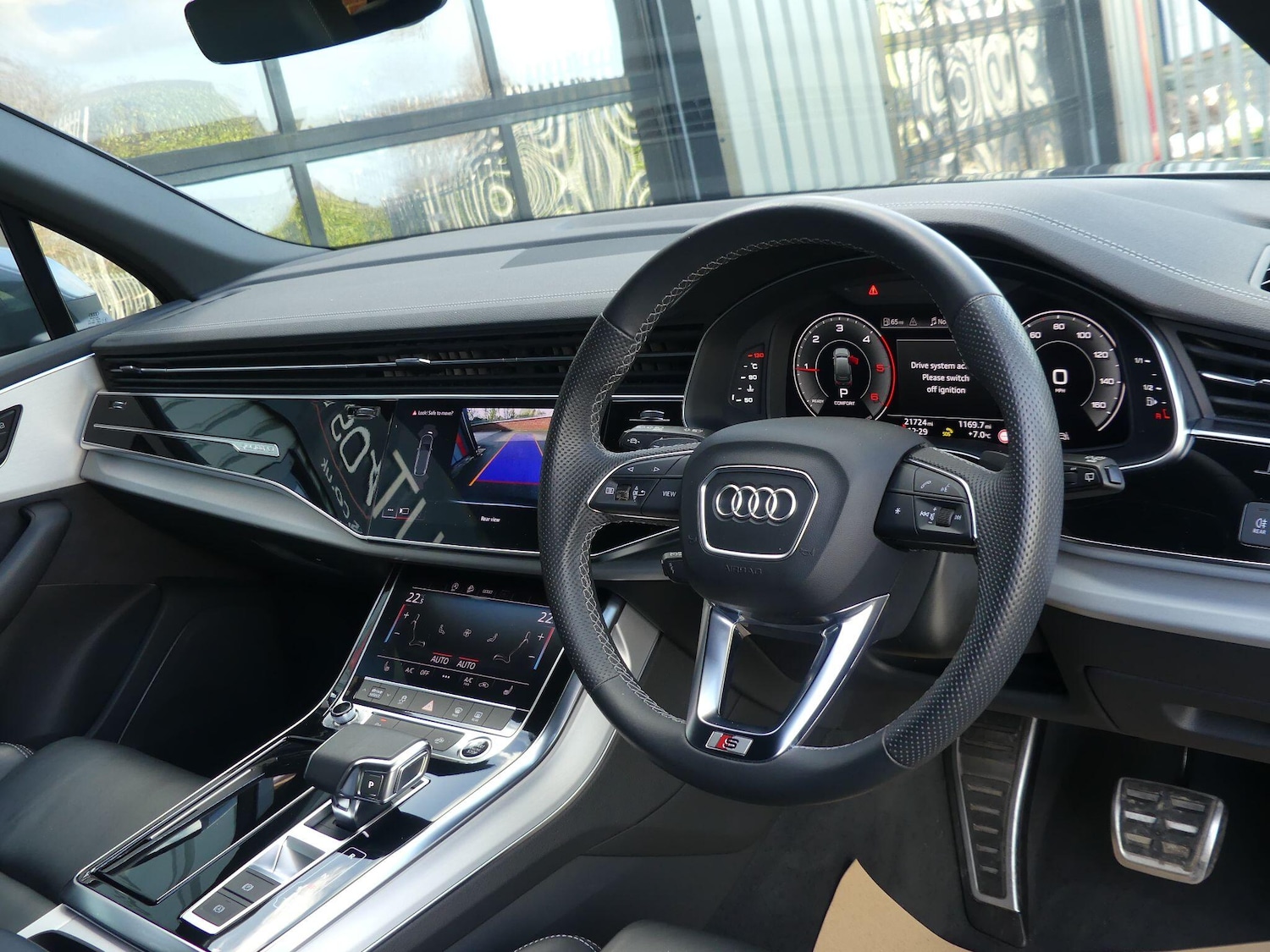 Used Audi Q7 2024 for sale - 76620523: Photo 11