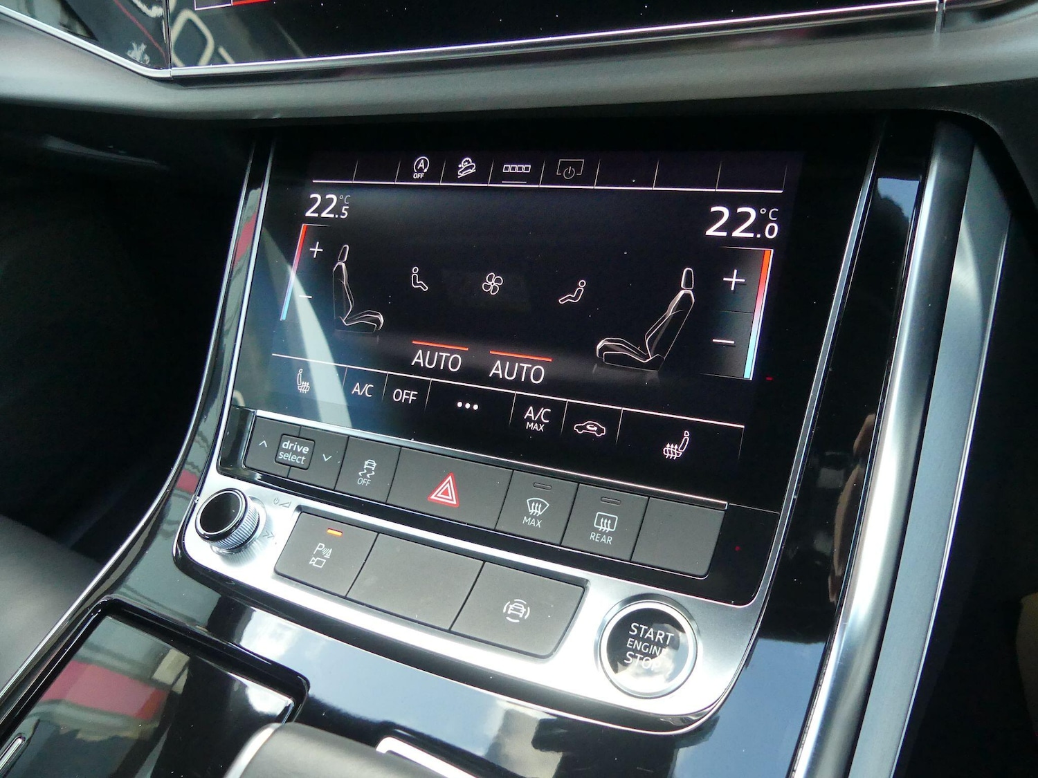 Used Audi Q7 2024 for sale - 76620523: Photo 16