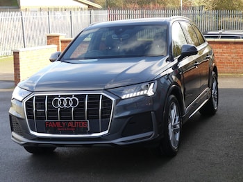 Used Audi Q7 2024 for sale - 76620523: Photo