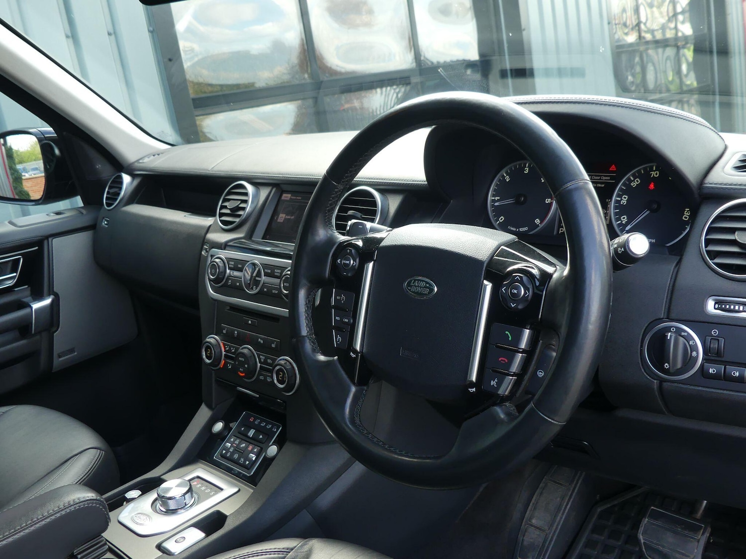 Used Land Rover Discovery 2016 for sale - 78204153: Photo 13