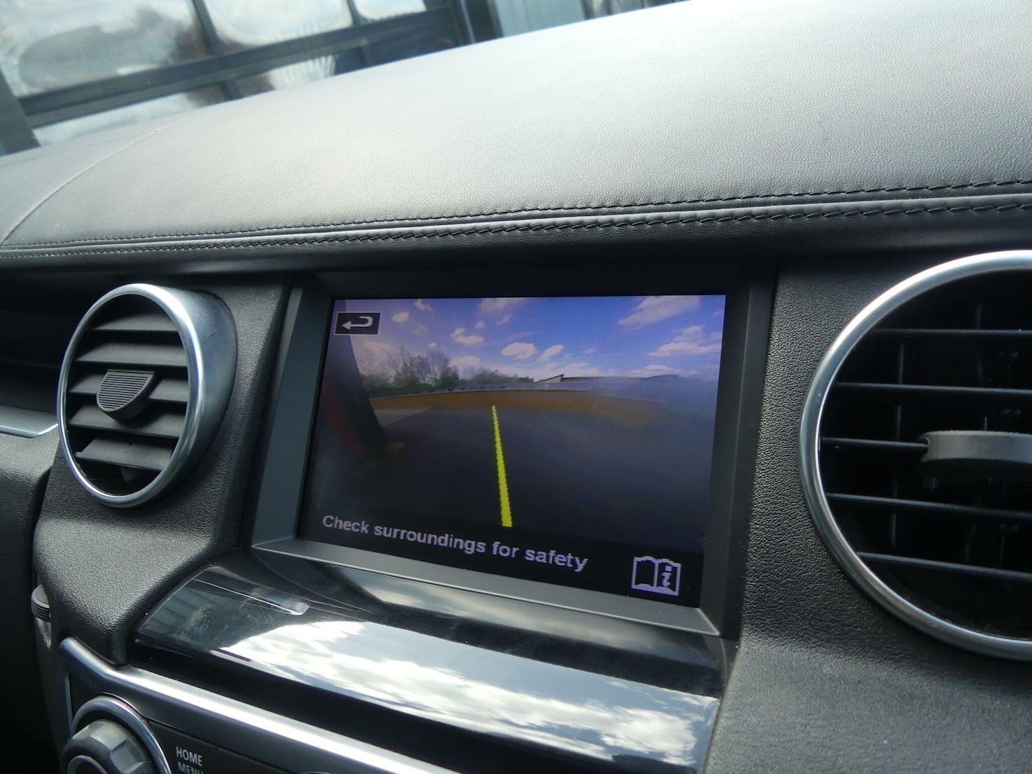 Used Land Rover Discovery 2016 for sale - 78204153: Photo 21