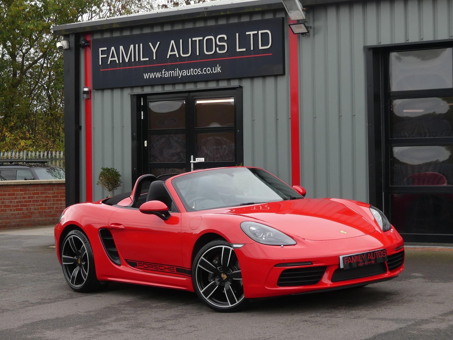Used Porsche 718 Boxster 2020 for sale - 76432101: Photo 1