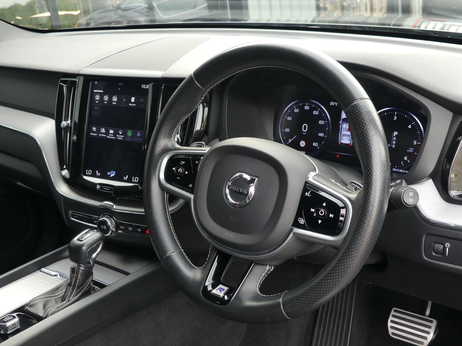 Used Volvo XC60 2018 for sale - 77658543: Photo 12