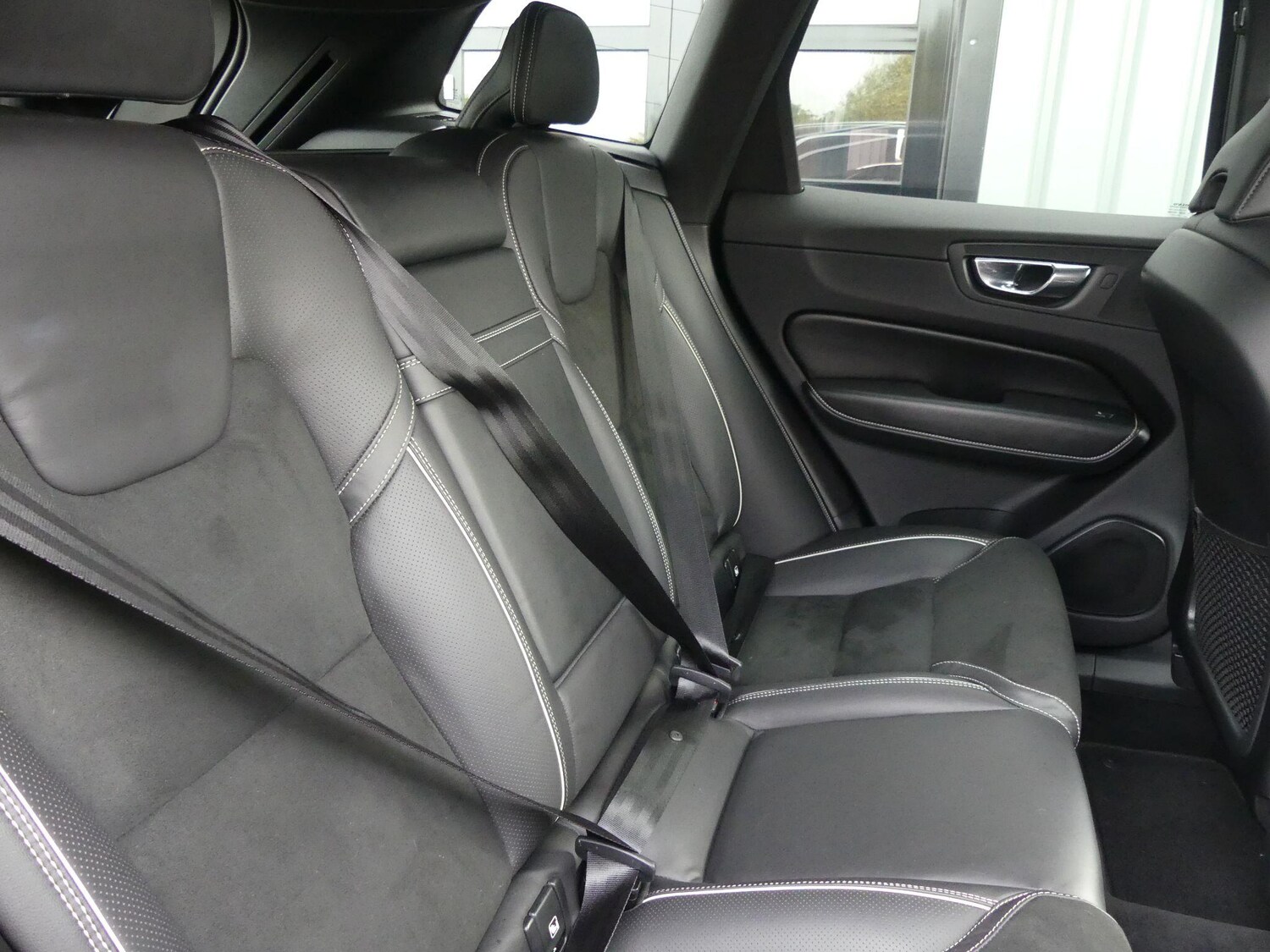 Used Volvo XC60 2018 for sale - 77658543: Photo 13