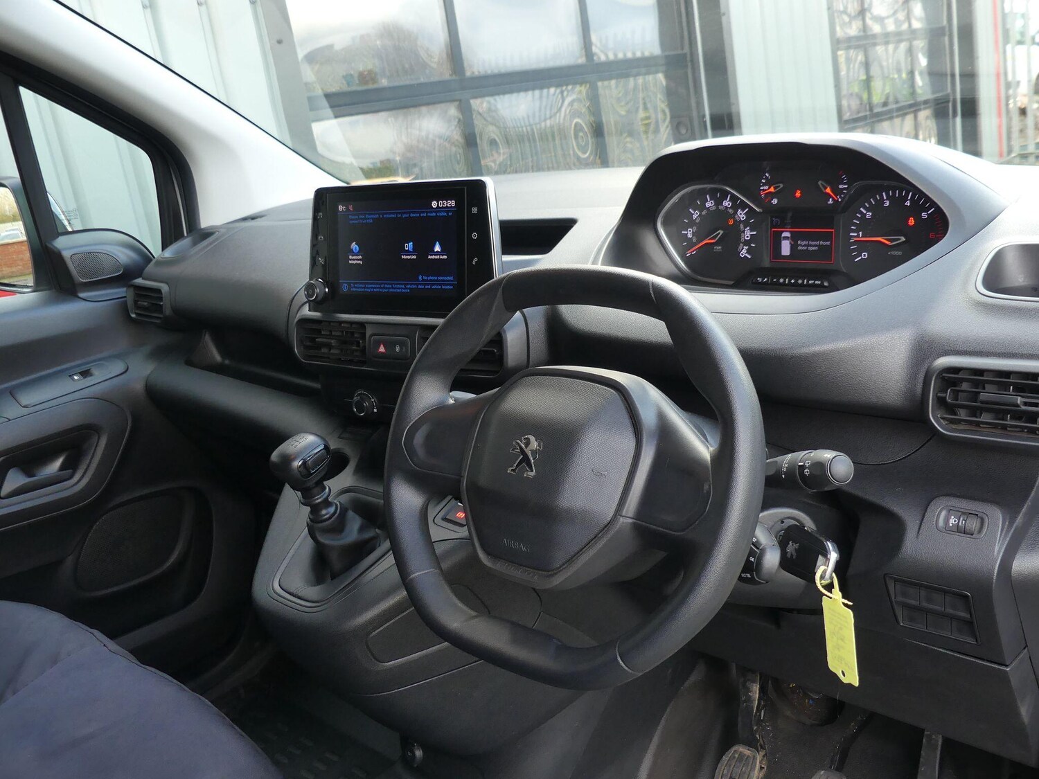 Used Peugeot Partner 2022 for sale - 77882948: Photo 11