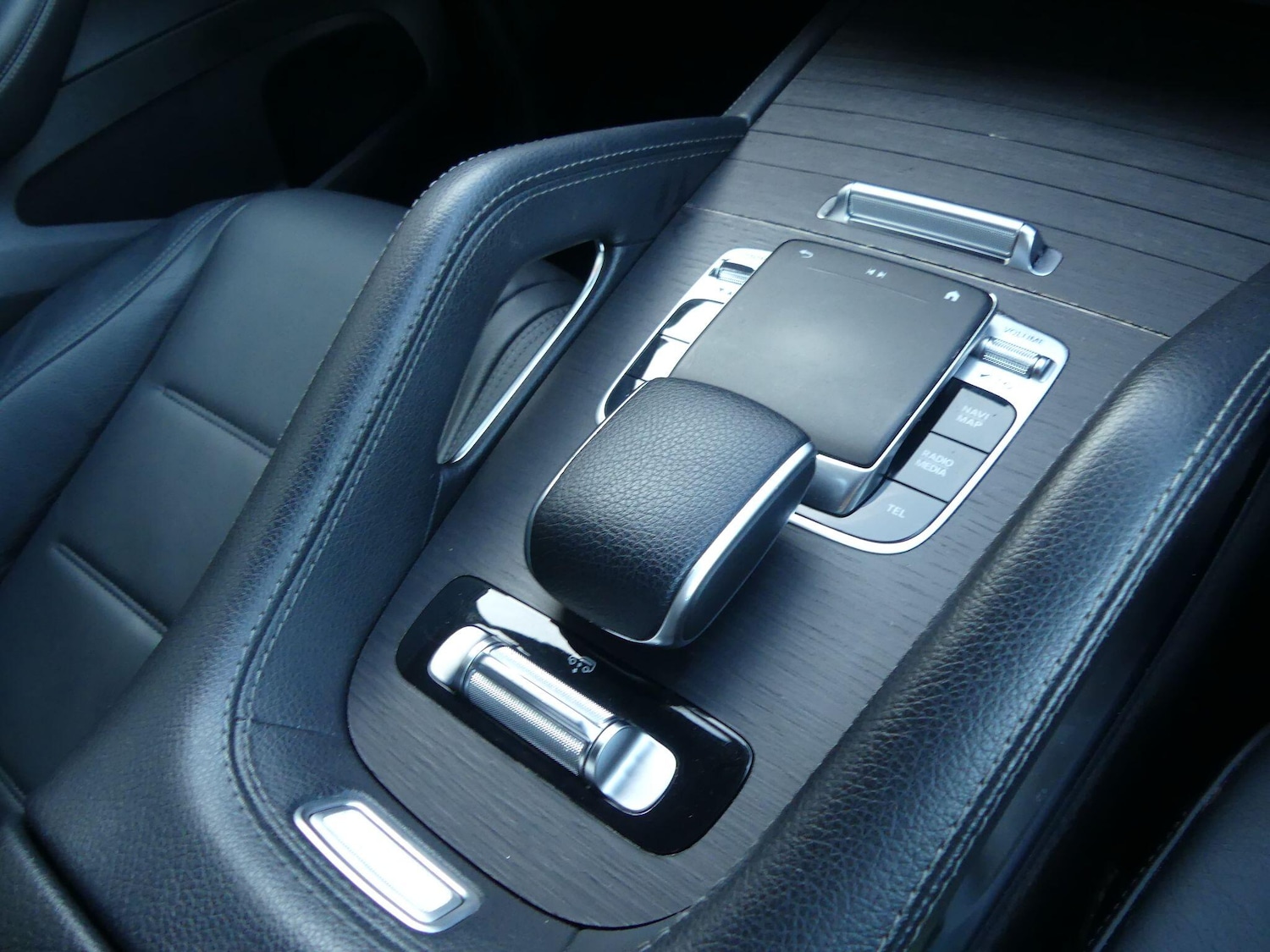 Used Mercedes-Benz GLE 2021 for sale - 77351577: Photo 15