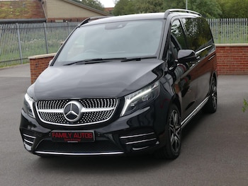 Used Mercedes-Benz V-Class 2023 for sale - 75646822: Photo