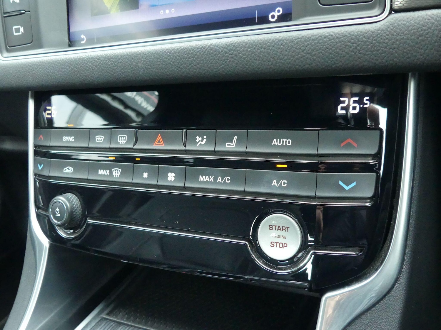 Used Jaguar XF 2017 for sale - 77029055: Photo 16