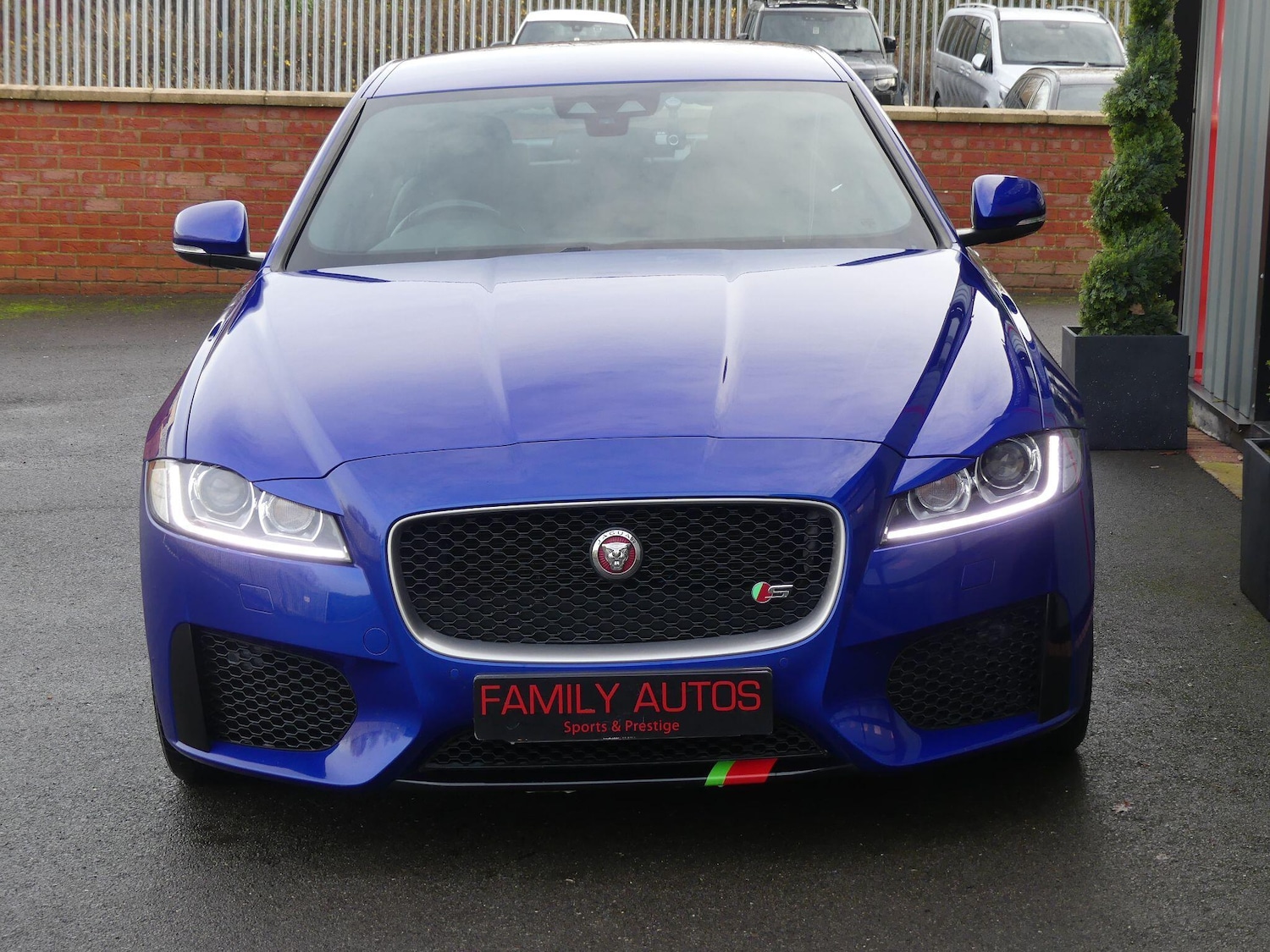Used Jaguar XF 2017 for sale - 77029055: Photo 4