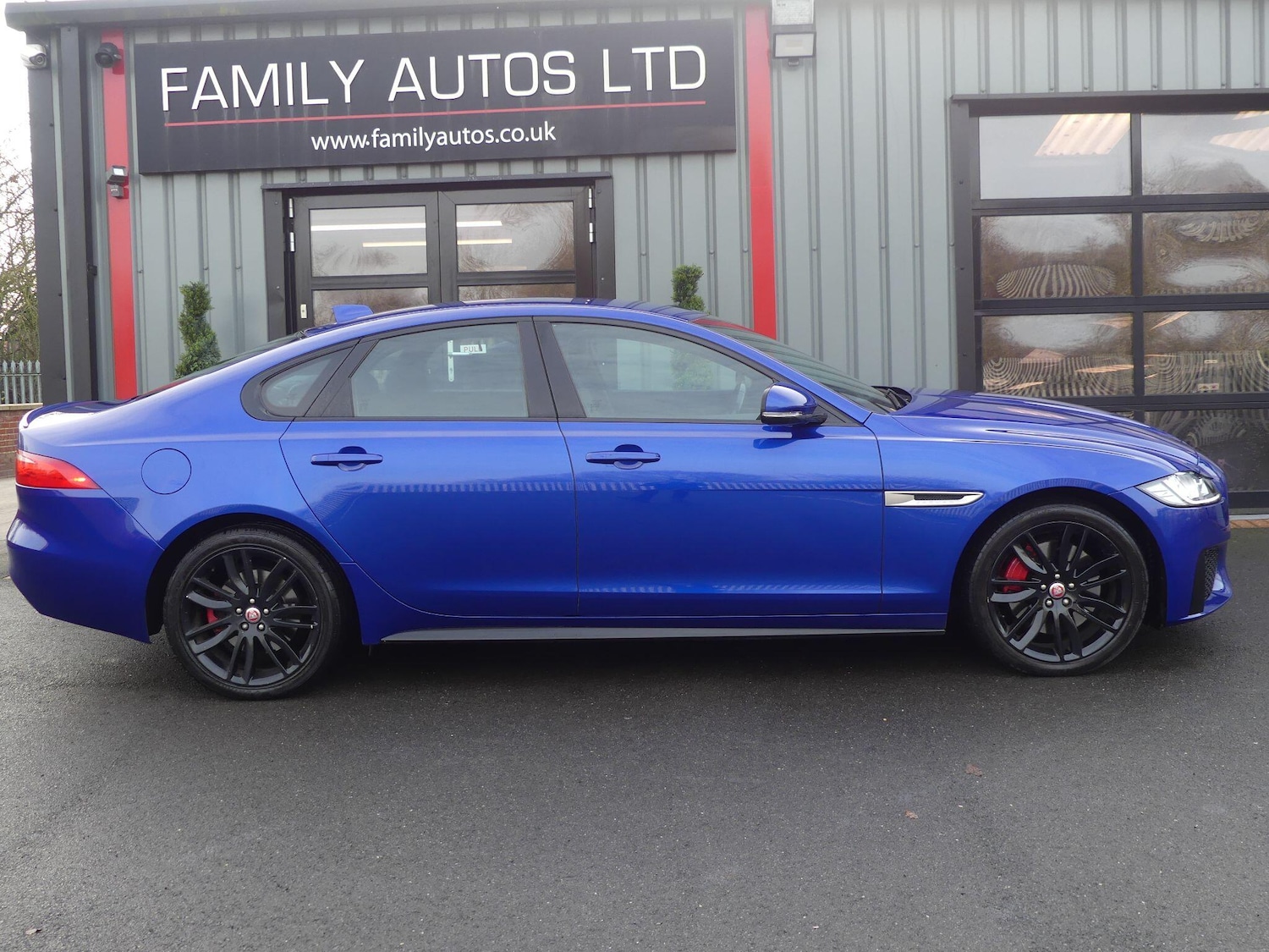 Used Jaguar XF 2017 for sale - 77029055: Photo 6