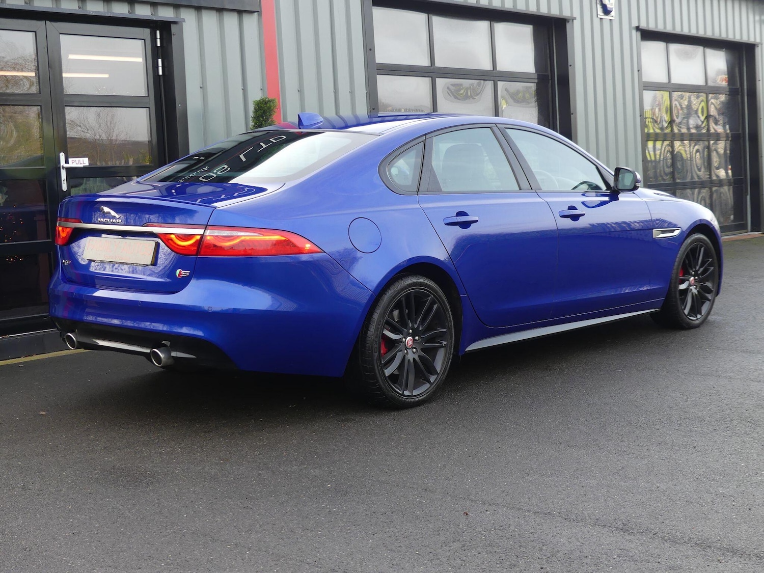 Used Jaguar XF 2017 for sale - 77029055: Photo 7