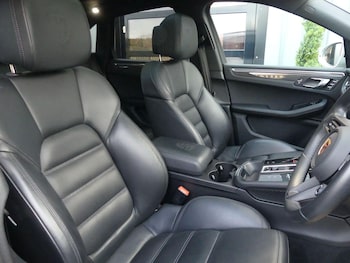 Used Porsche Macan 2022 for sale - 77175810: Photo