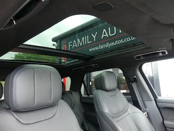 Used Land Rover Range Rover Sport 2024 for sale - 76108527: Photo 2
