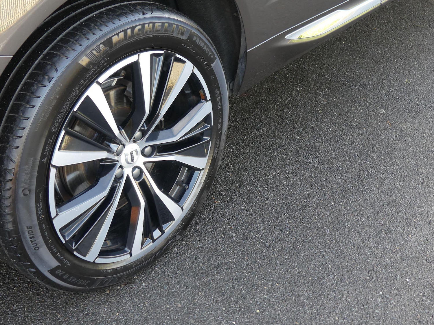 Used Volvo XC60 2024 for sale - 76742425: Photo 10