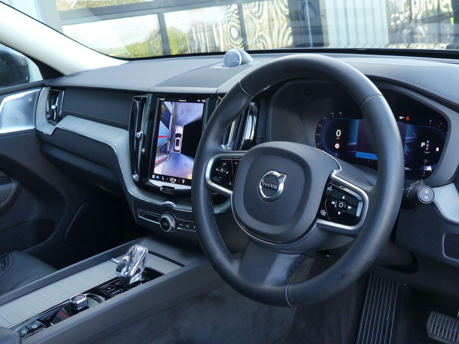 Used Volvo XC60 2024 for sale - 76742425: Photo 12