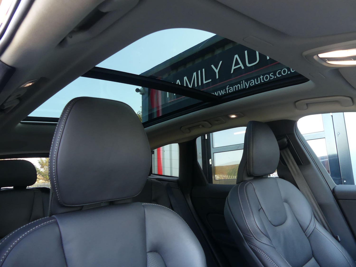 Used Volvo XC60 2024 for sale - 76742425: Photo 14