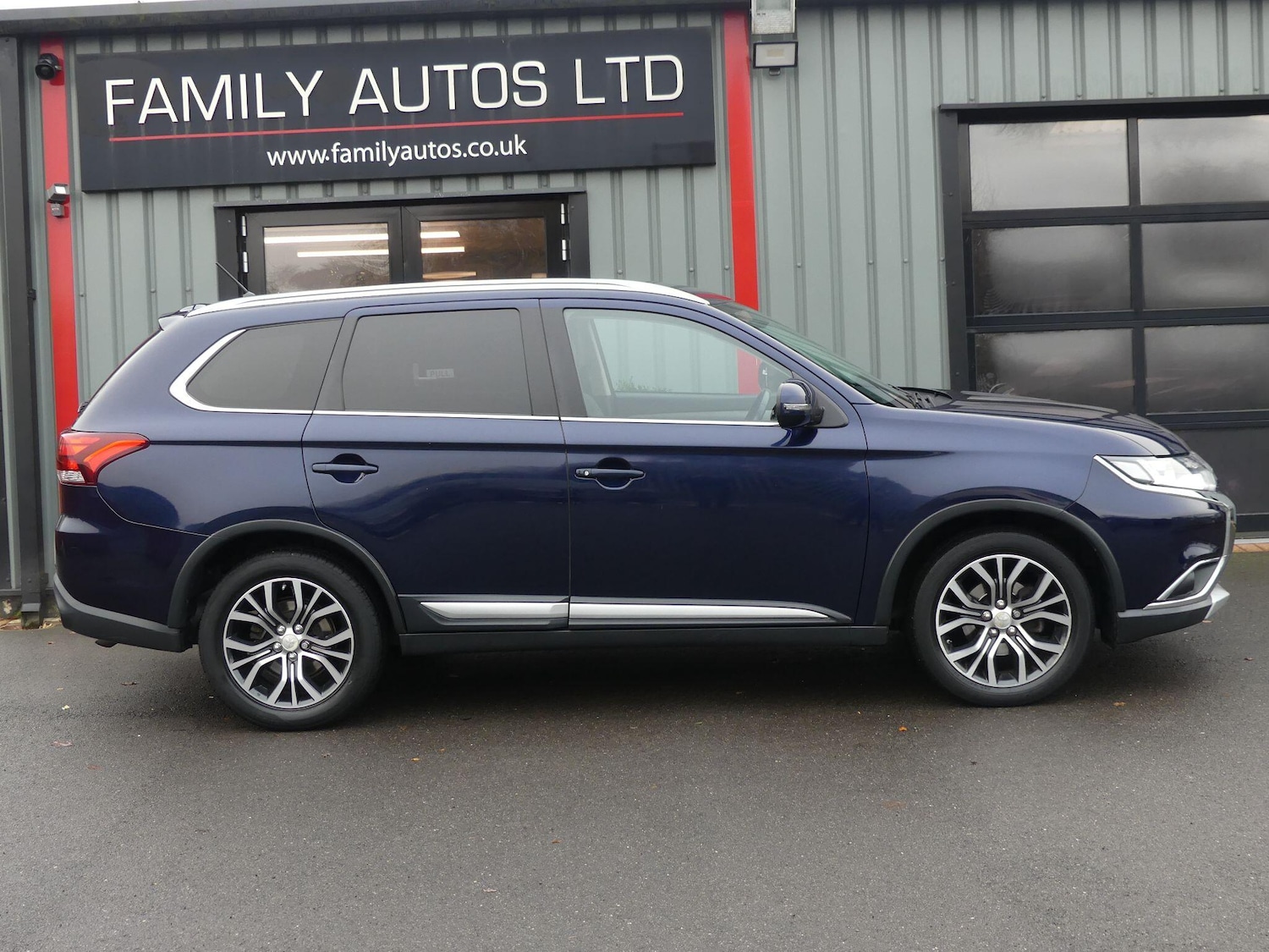 Used Mitsubishi Outlander 2015 for sale - 76801951: Photo 6