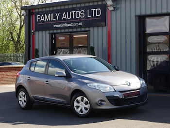 Used Renault Megane 2011 for sale - 78115188: Photo