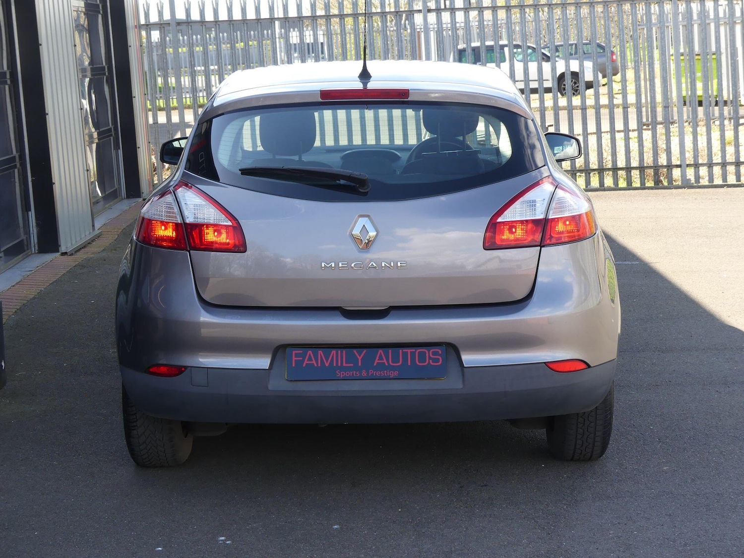 Used Renault Megane 2011 for sale - 78115188: Photo 9