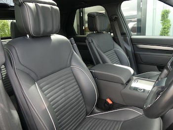 Used Land Rover Discovery 2023 for sale - 78275591: Photo