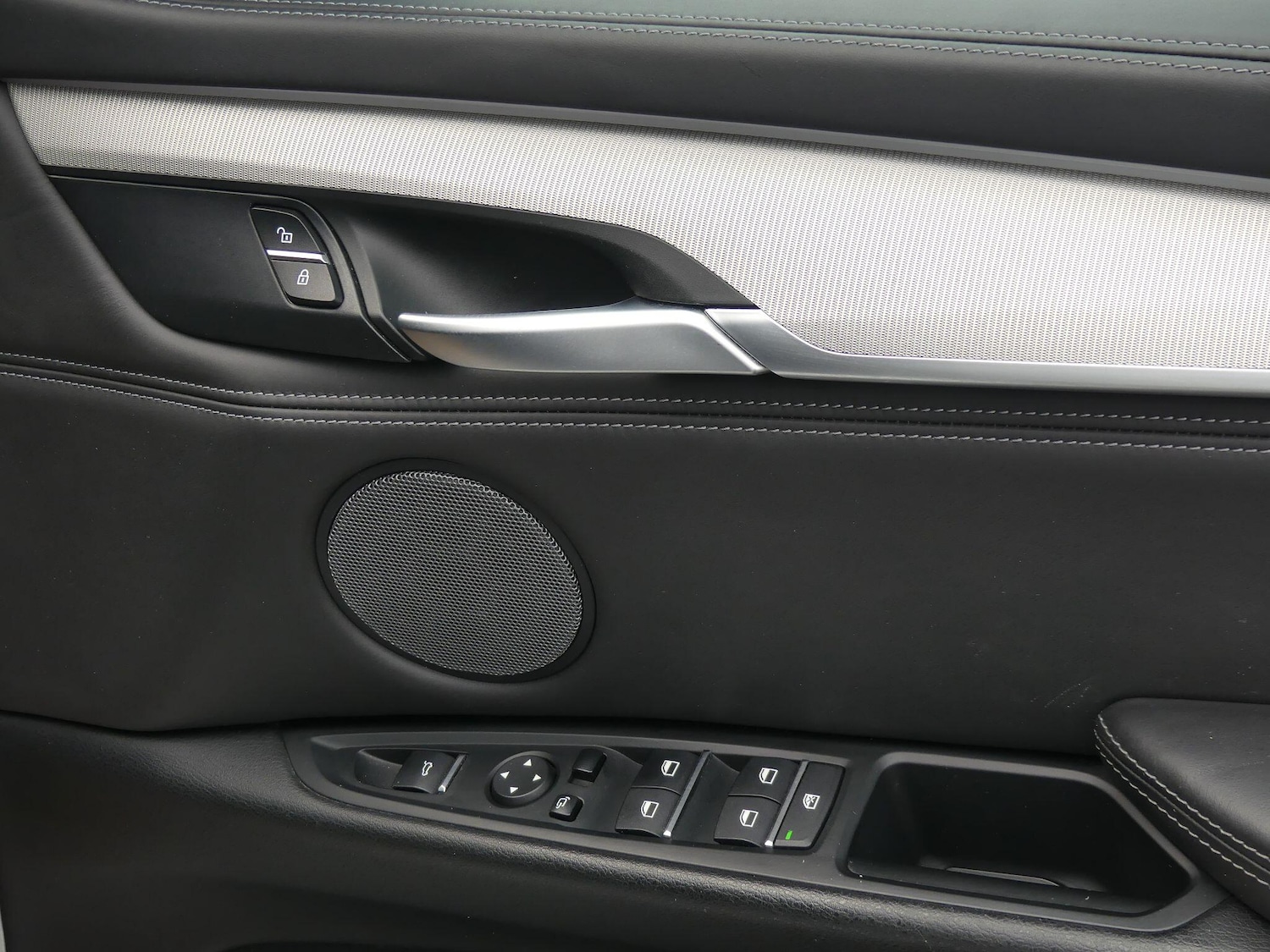 Used BMW x6 M 2017 for sale - 76991898: Photo 14