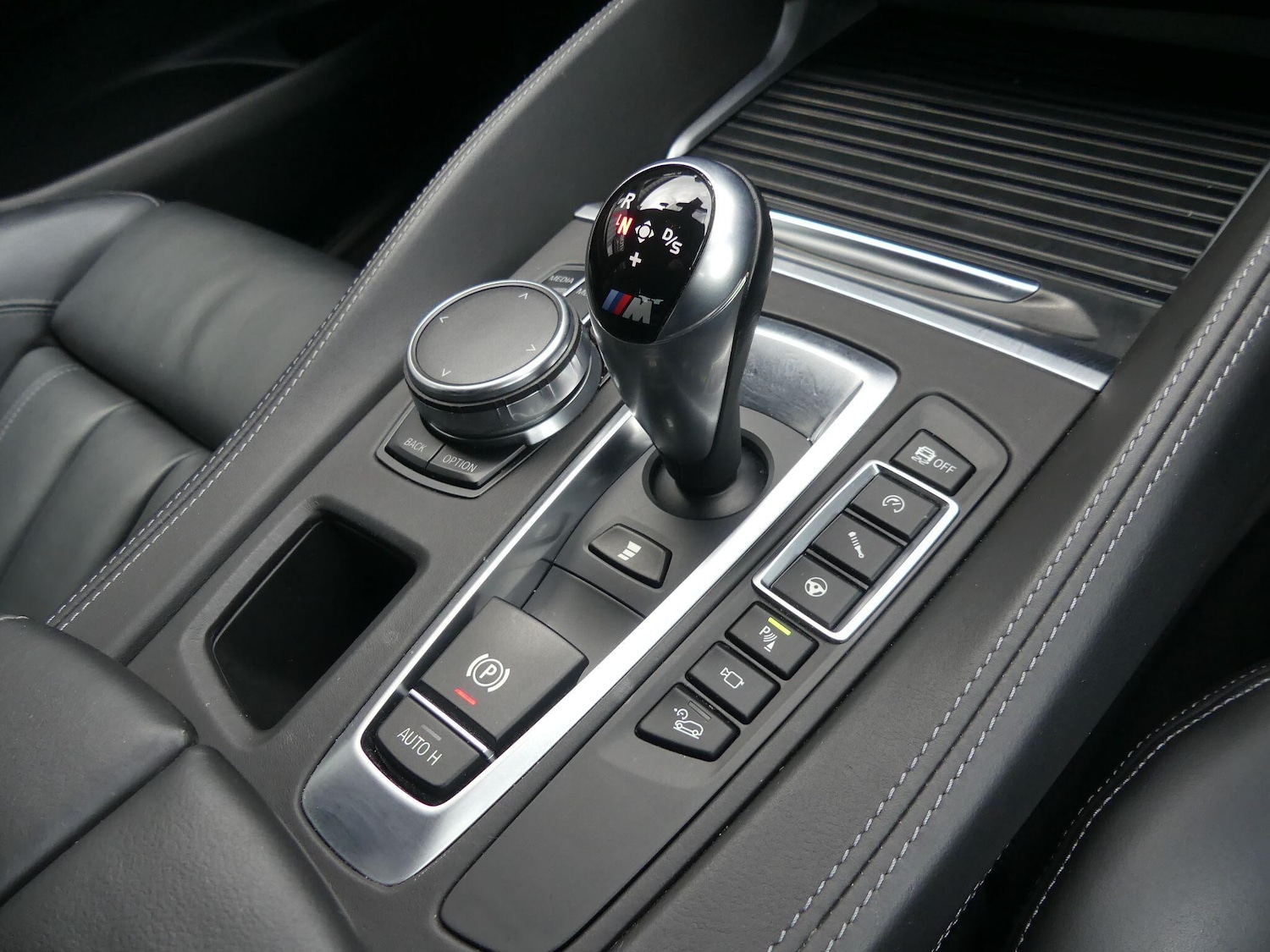 Used BMW x6 M 2017 for sale - 76991898: Photo 16