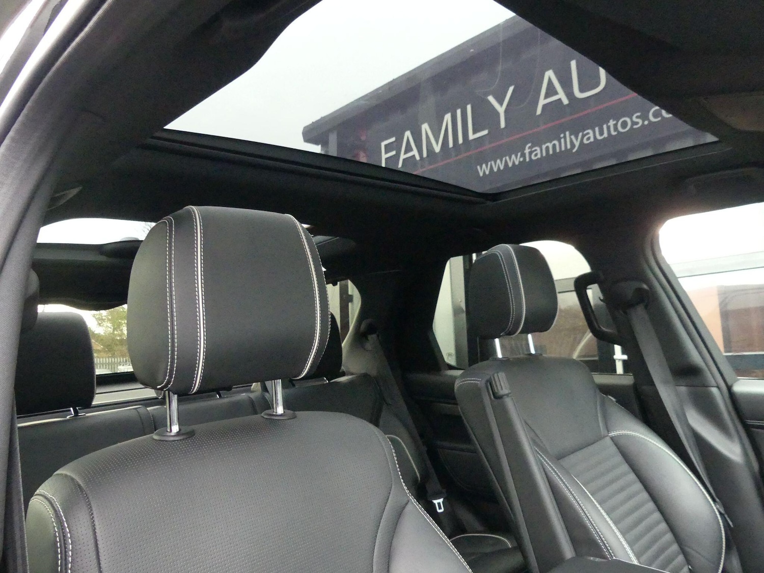 Used Land Rover Discovery 2020 for sale - 77626176: Photo 2