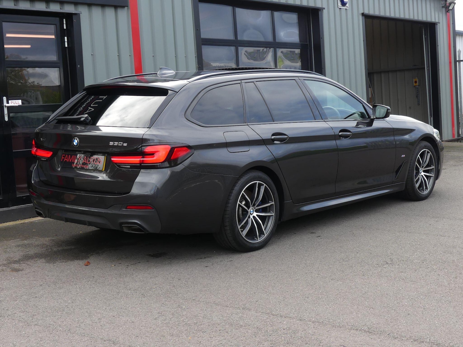 Used BMW 5 Series 2021 for sale - 76336171: Photo 7