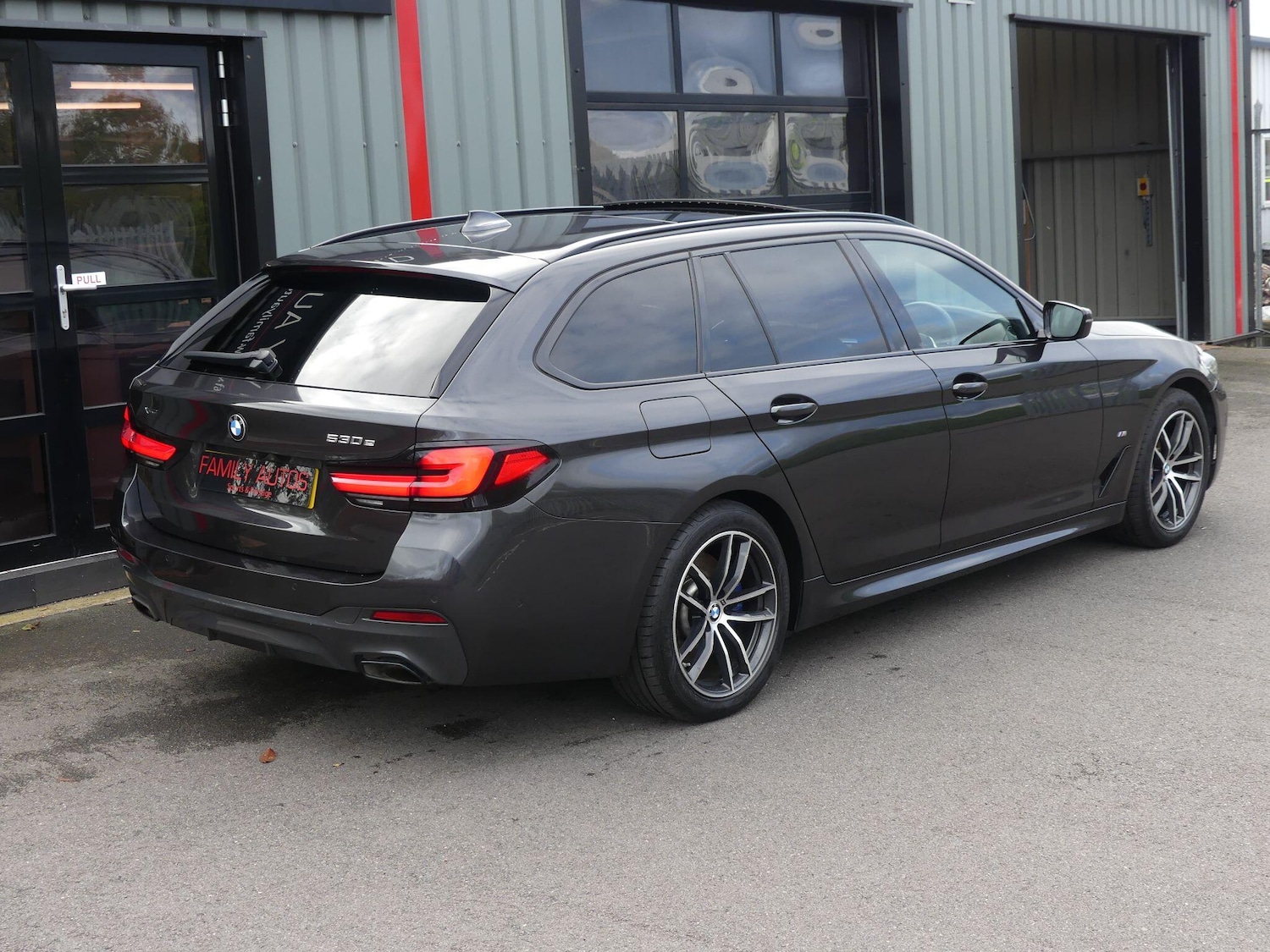 Used BMW 5 Series 2021 for sale - 76336171: Photo 8