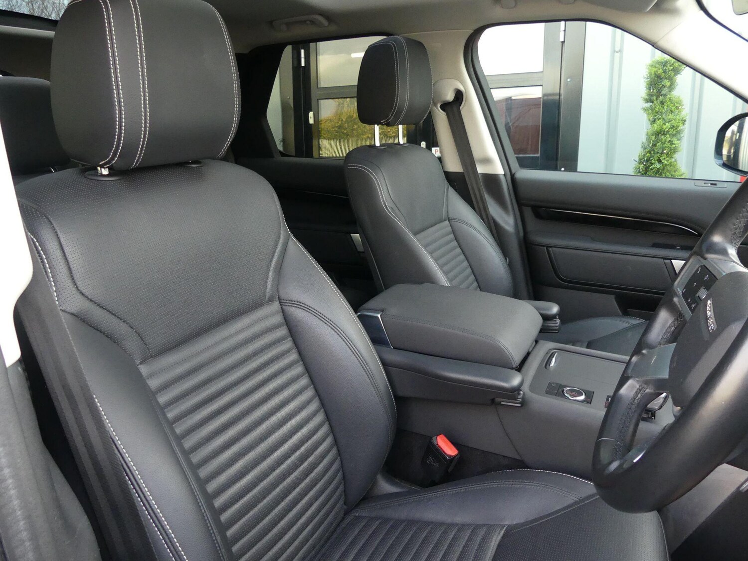 Used Land Rover Discovery 2022 for sale - 77358604: Photo 14