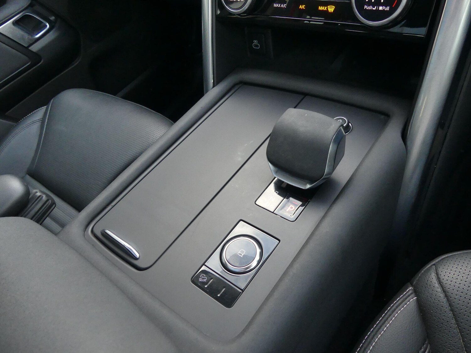 Used Land Rover Discovery 2022 for sale - 77358604: Photo 17