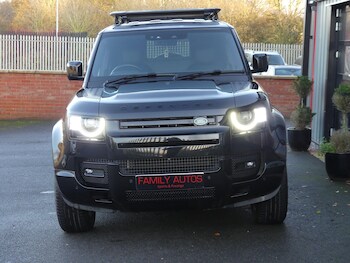 Used Land Rover Defender 2023 for sale - 78275507: Photo