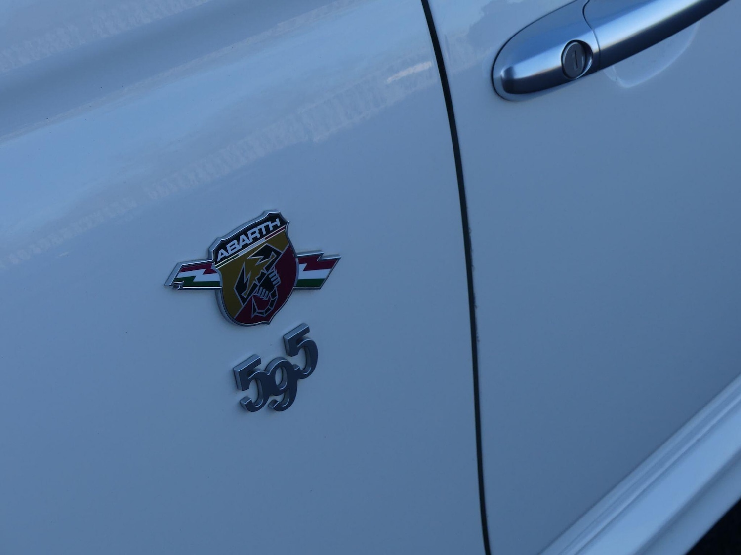 Used Abarth 595 2018 for sale - 76701350: Photo 10