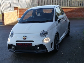 Used Abarth 595 2018 for sale - 76701350: Photo