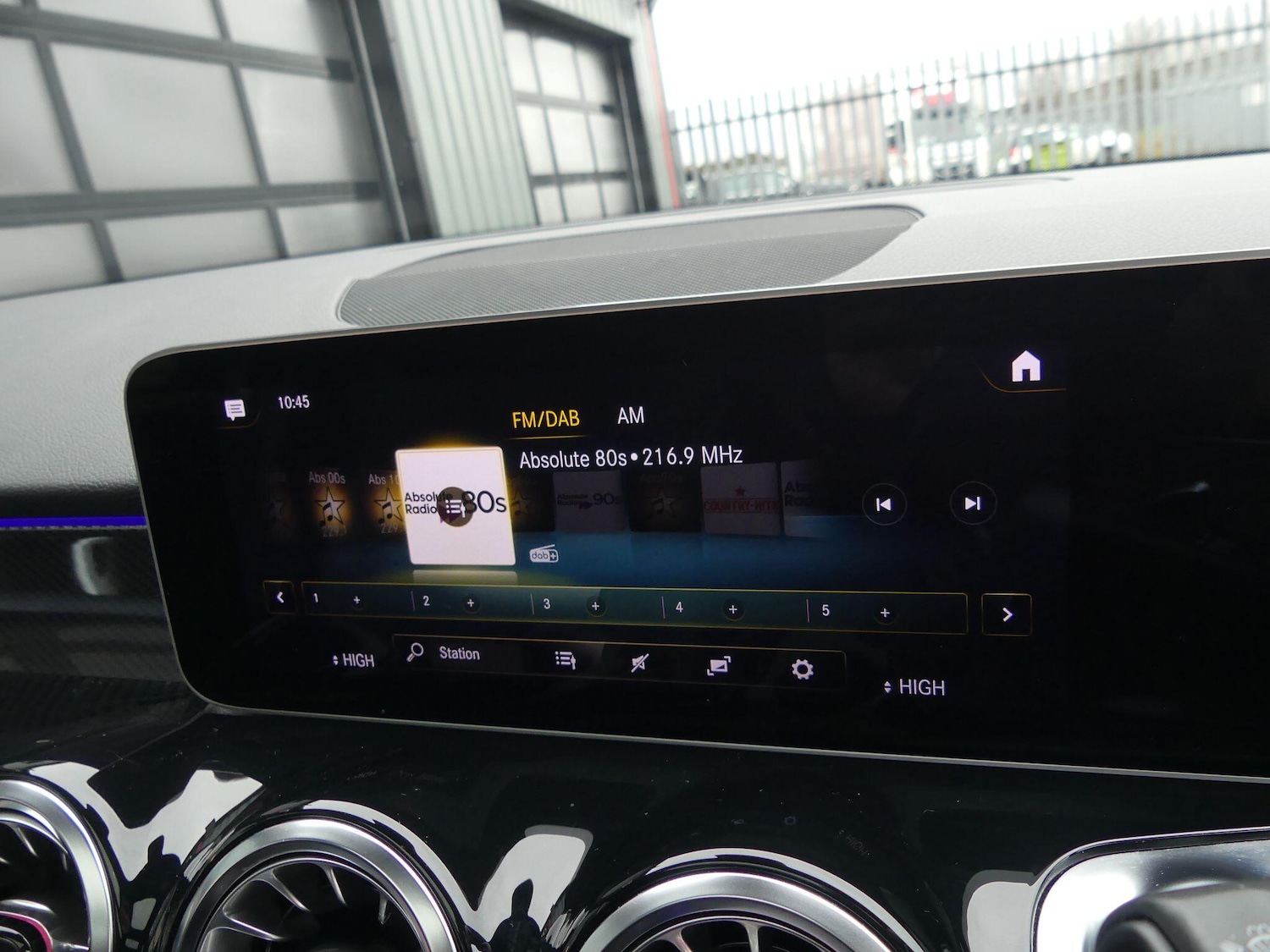 Used Mercedes-Benz GLB 2023 for sale - 76550902: Photo 20