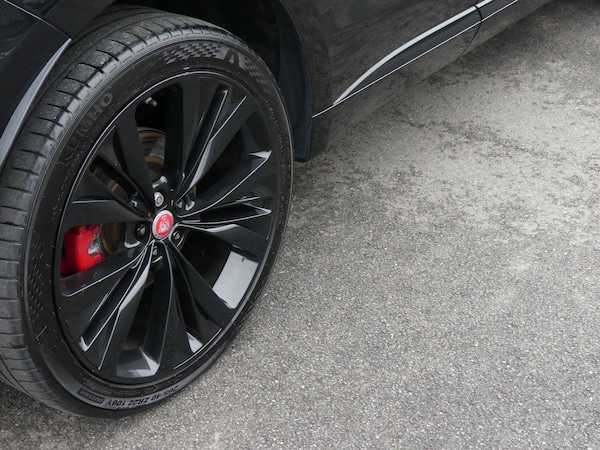 Used Jaguar F-Pace 2016 for sale - 76270200: Photo 11